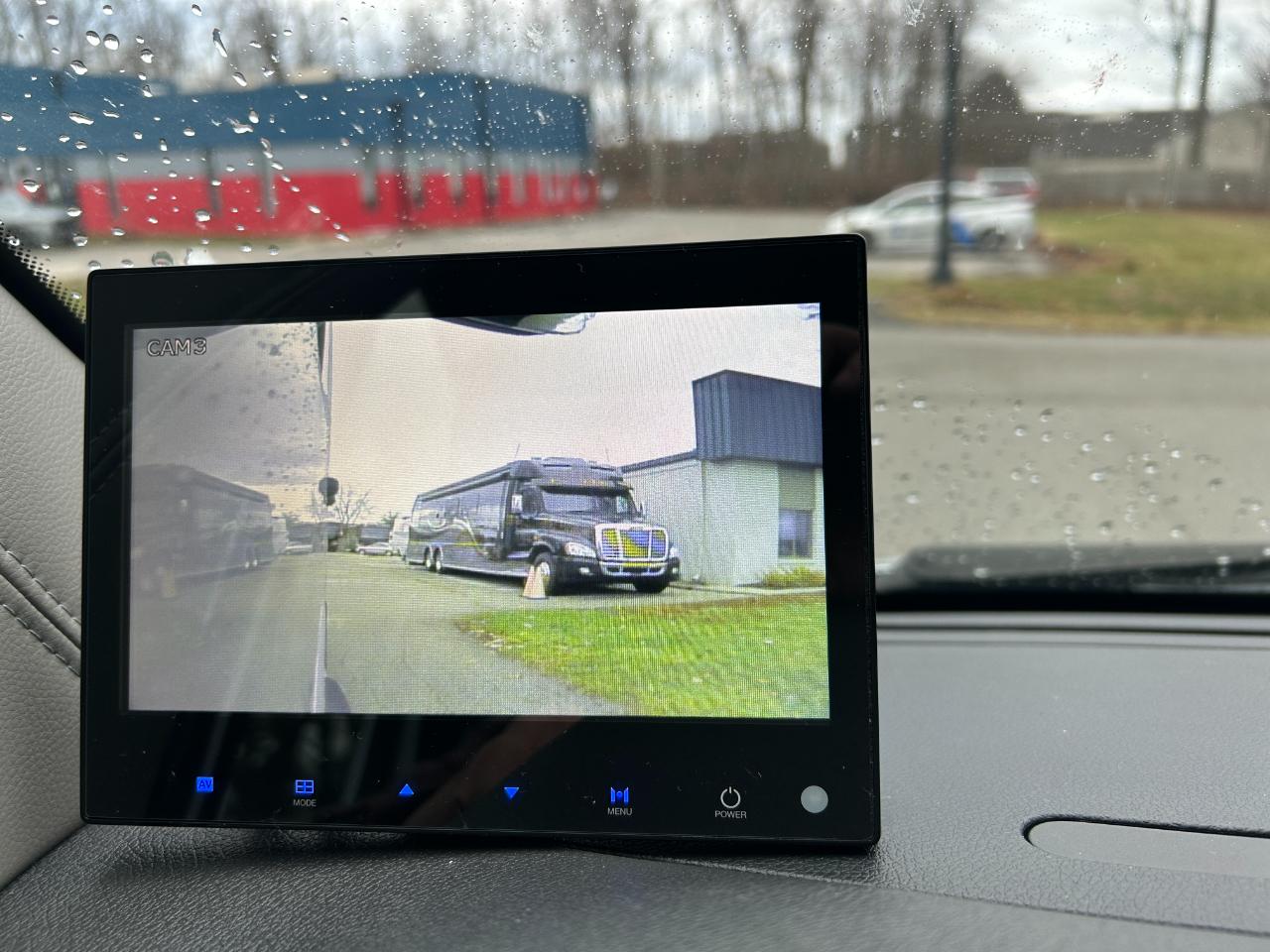 American Coach MD4 Lounge  2024