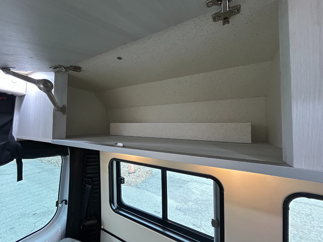 Roadtrek Motorhomes Versatile 170  2025