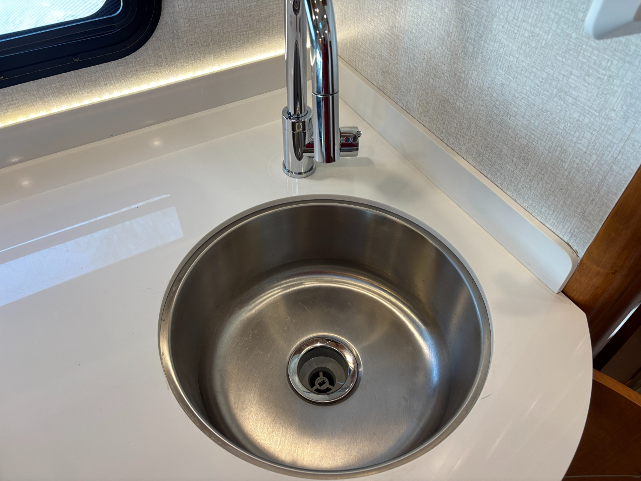 Tiffin Motorhomes Wayfarer  2019