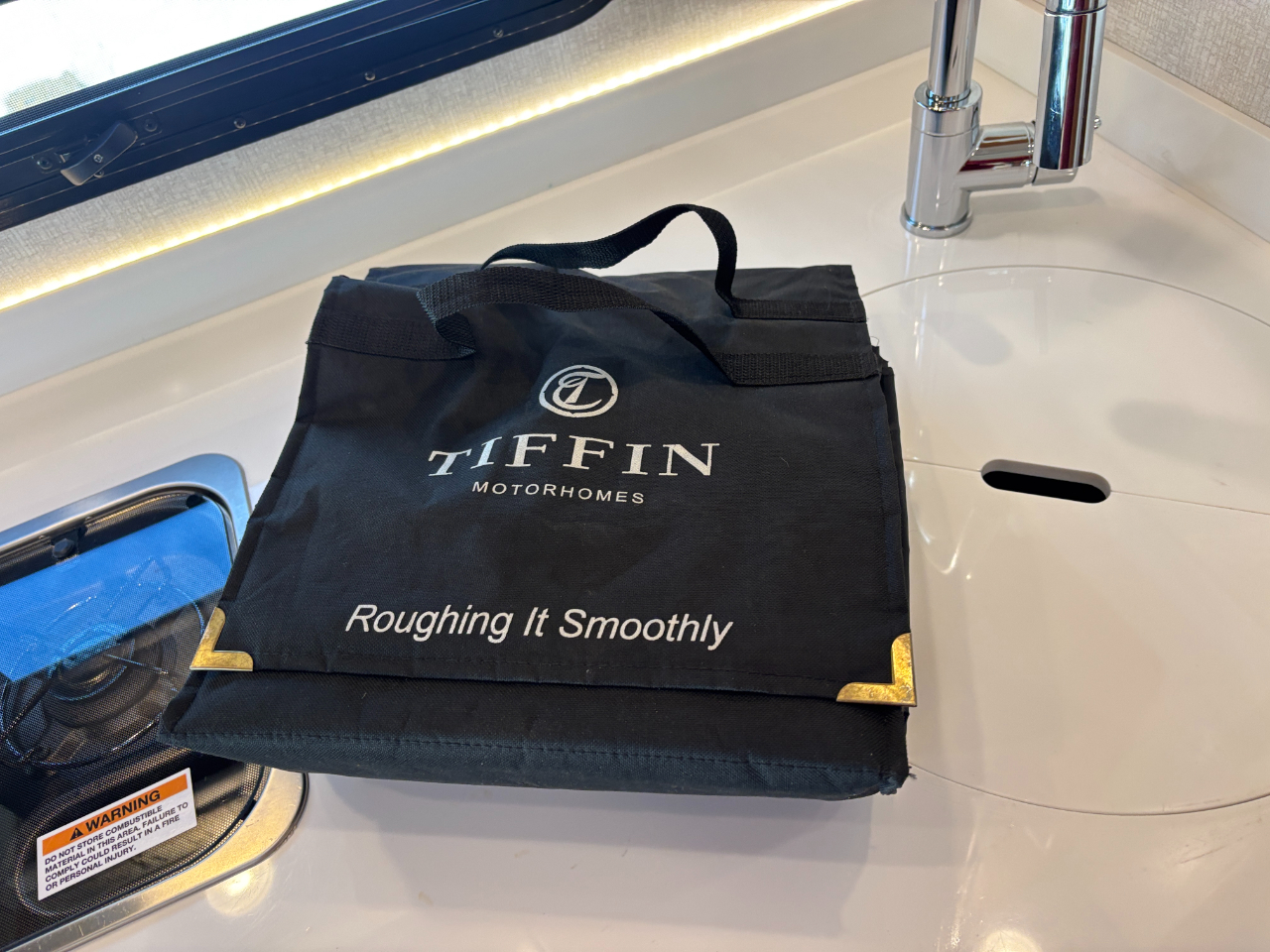 Tiffin Motorhomes Wayfarer  2019