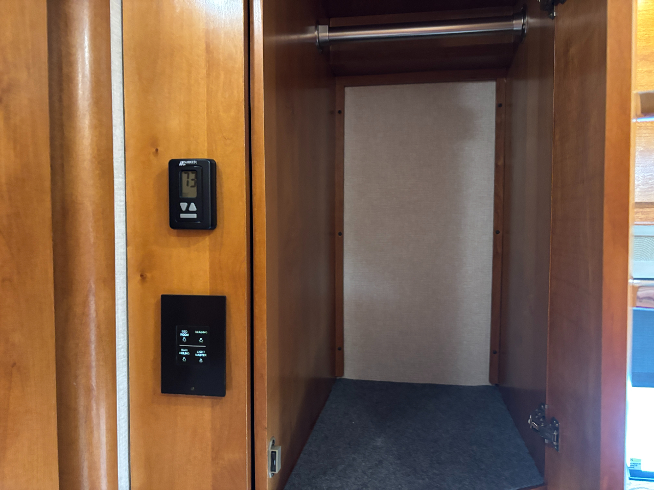 Tiffin Motorhomes Wayfarer  2019