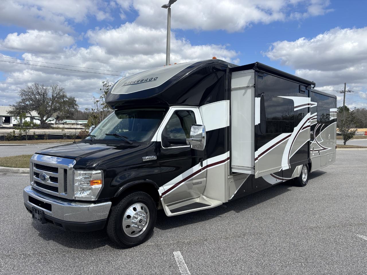 2017 Ford E-Series Cutaway Base