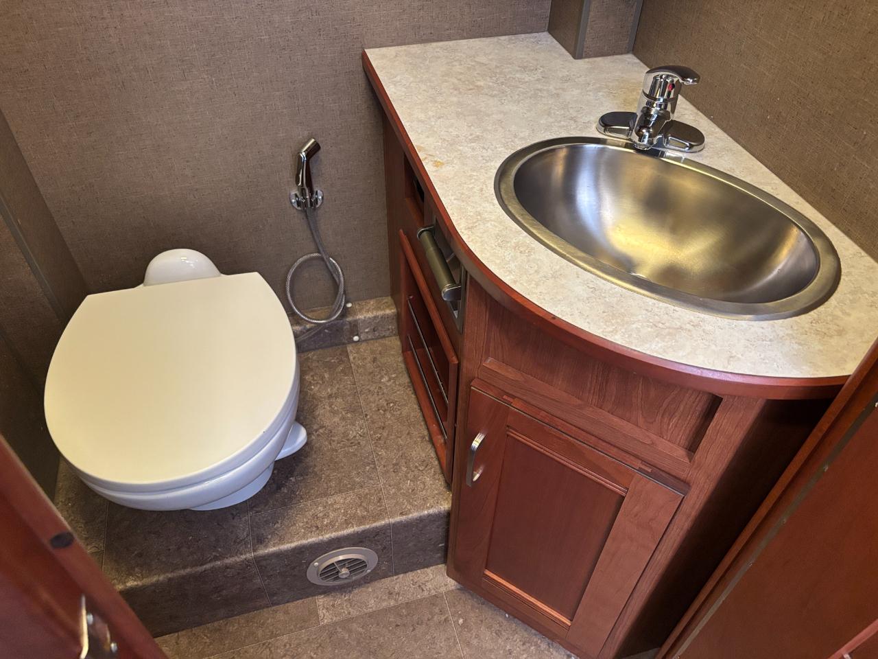 Winnebago Aspect  2018