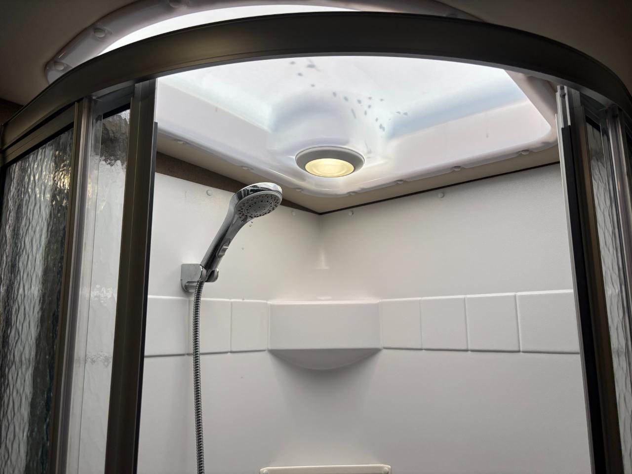 Winnebago Aspect  2018