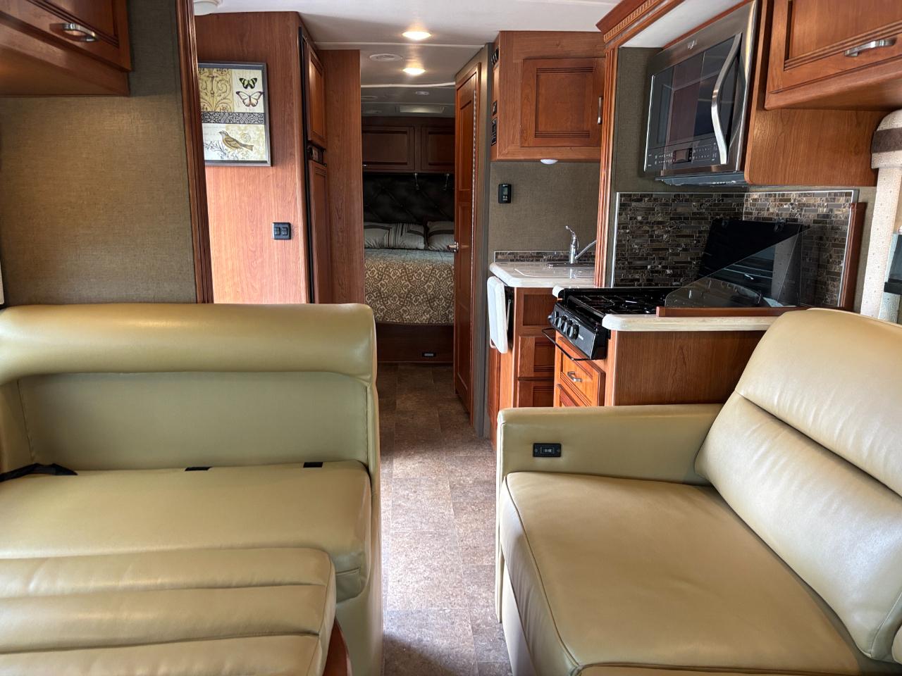 Winnebago Aspect  2018