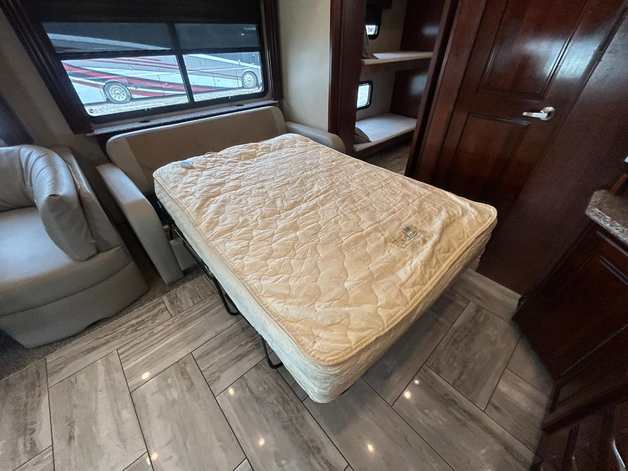 Fleetwood Discovery  2017