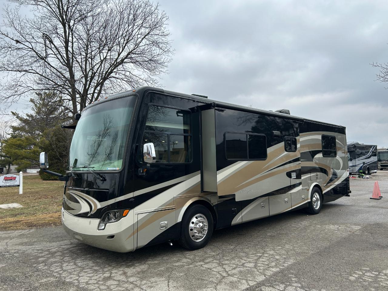 Tiffin Motorhomes, Inc Breeze  2013