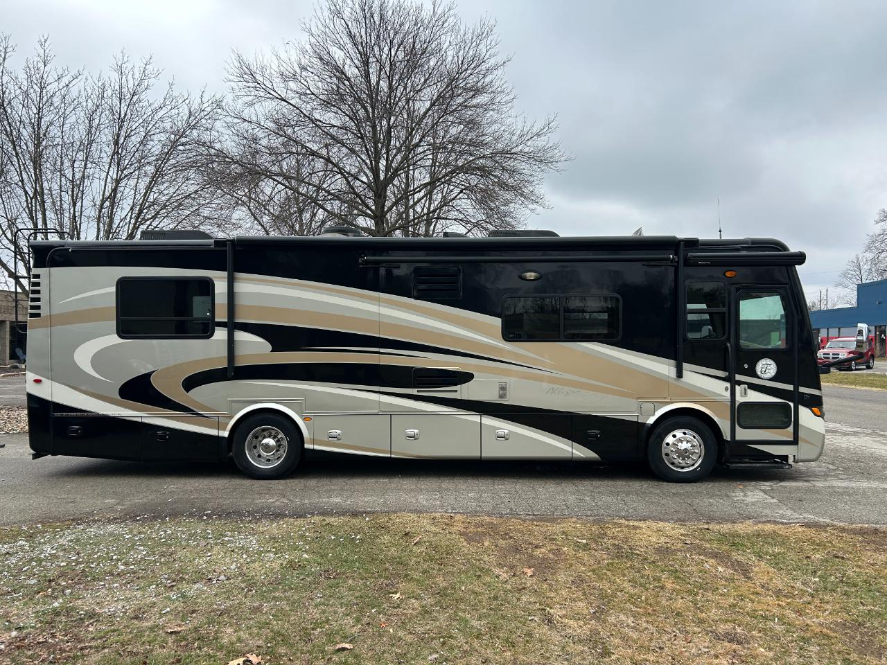 Tiffin Motorhomes, Inc Breeze  2013