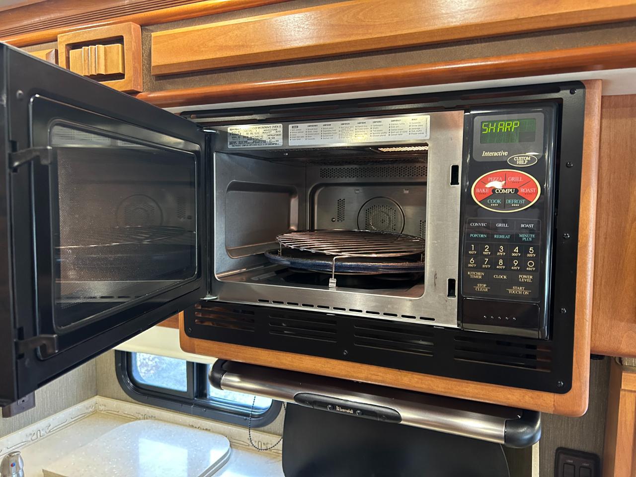 Tiffin Motorhomes, Inc Breeze  2013