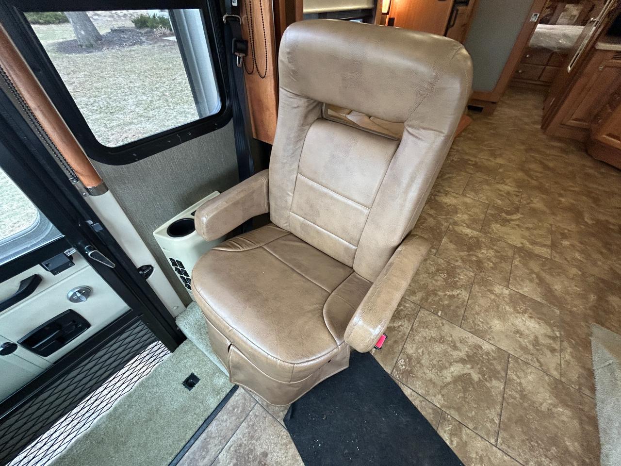 Tiffin Motorhomes, Inc Breeze  2013