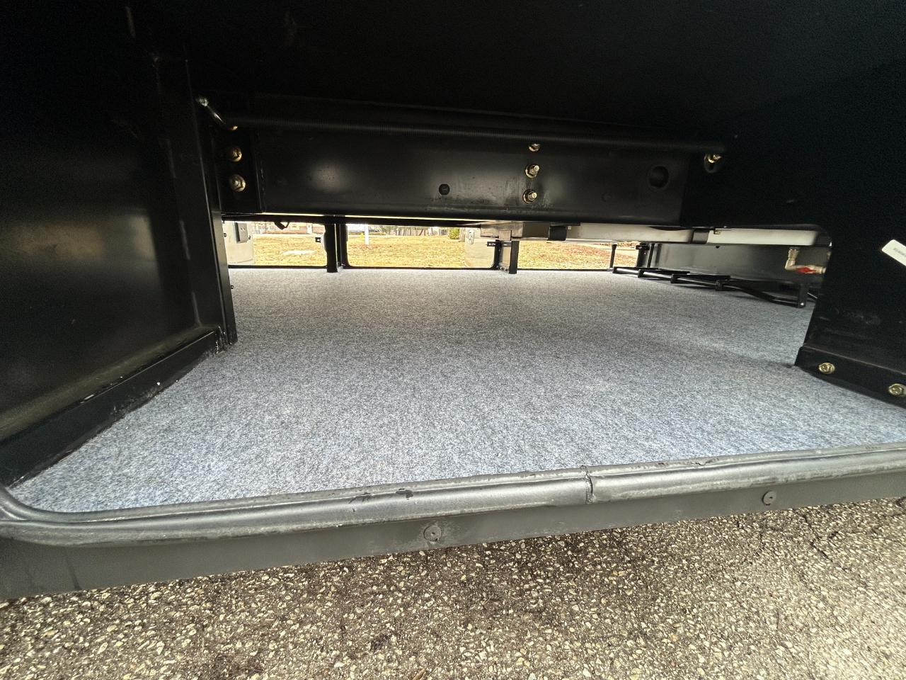 Tiffin Motorhomes, Inc Breeze  2013