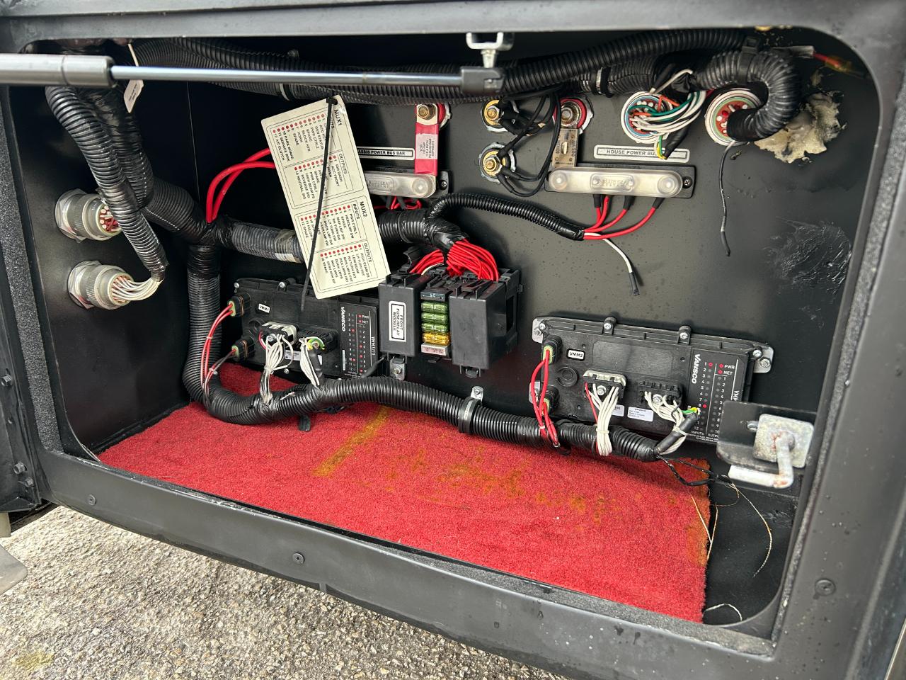 Tiffin Motorhomes, Inc Breeze  2013