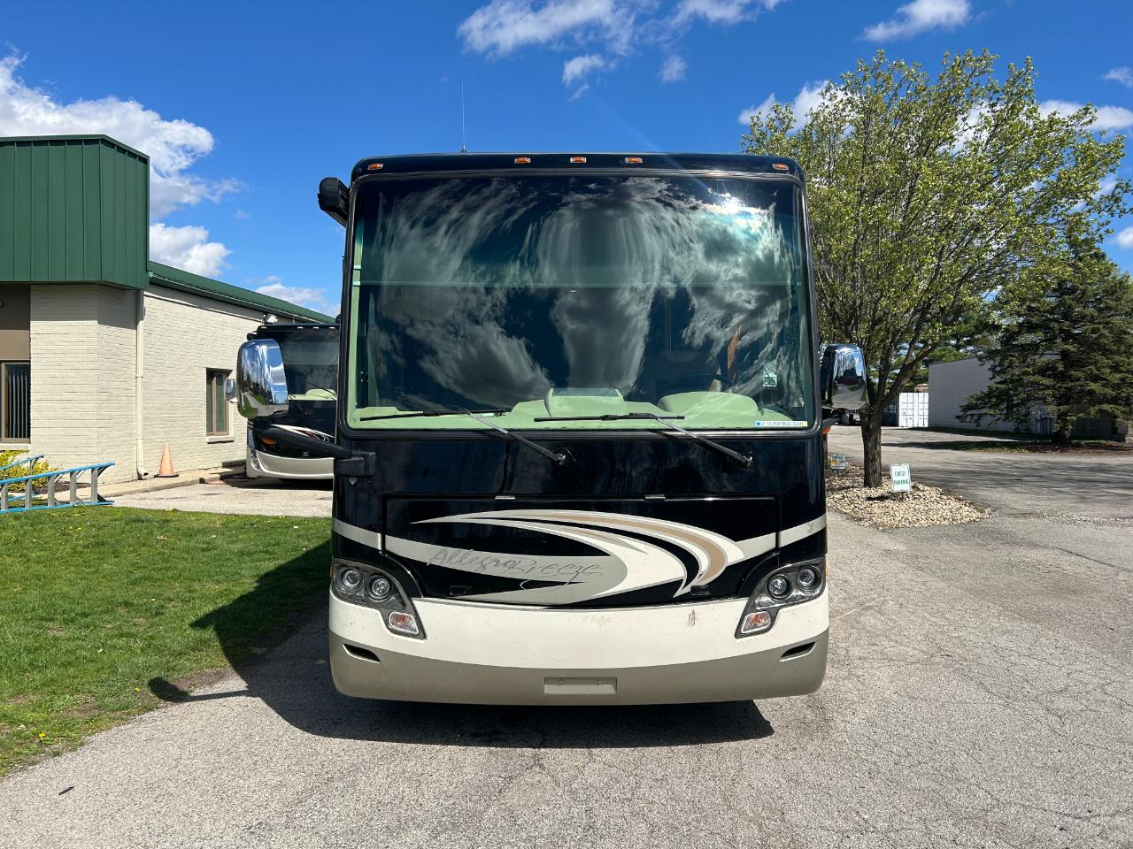 Tiffin Motorhomes, Inc Breeze  2013