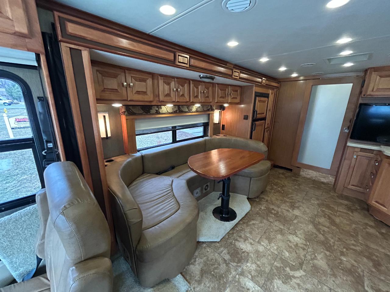 Tiffin Motorhomes, Inc Breeze  2013