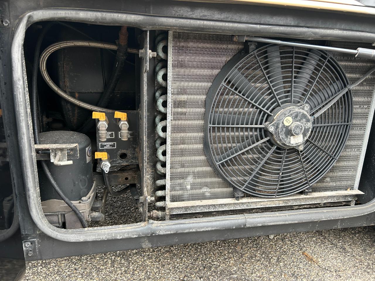 Tiffin Motorhomes, Inc Breeze  2013