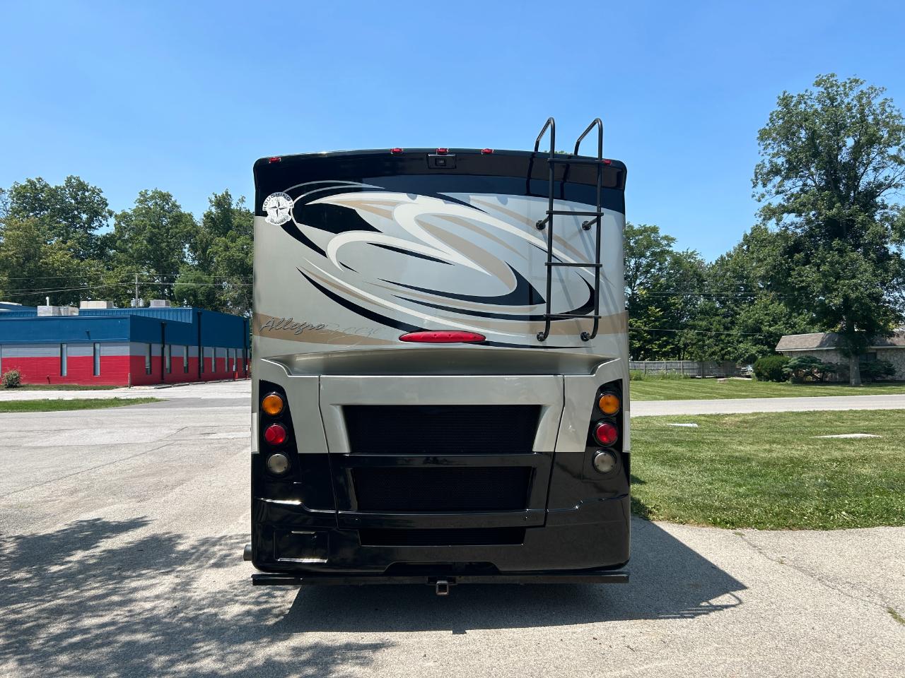 Tiffin Motorhomes, Inc Breeze  2013