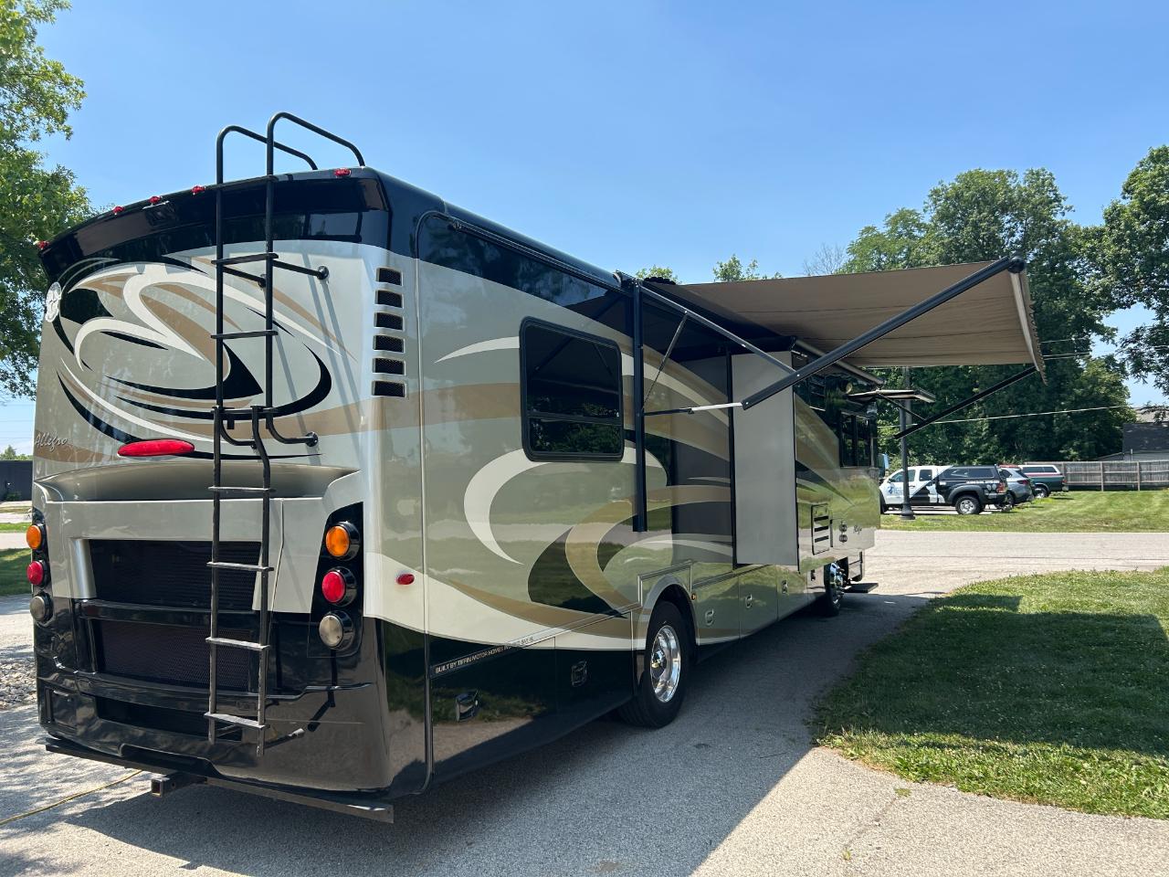 Tiffin Motorhomes, Inc Breeze  2013