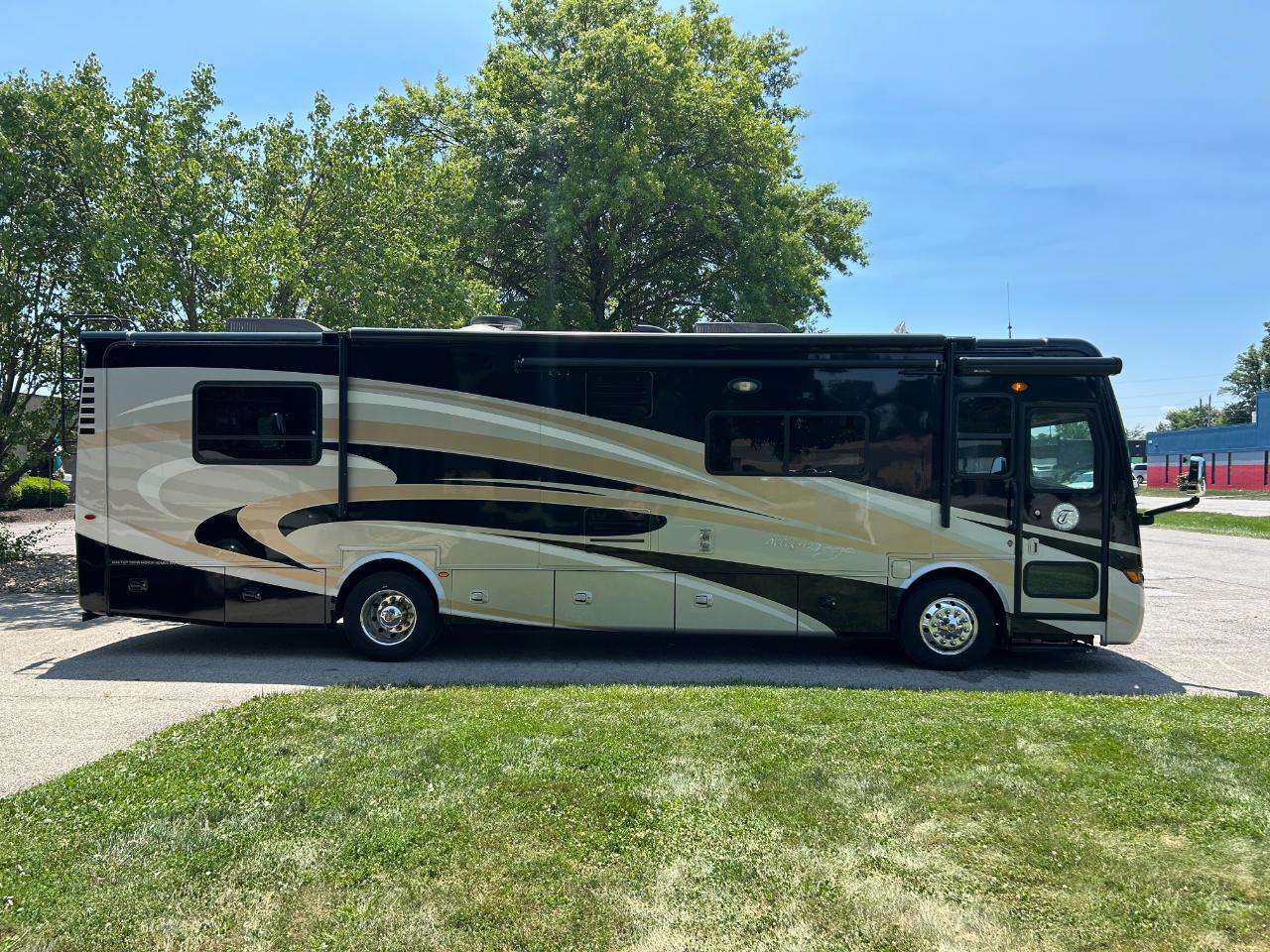Tiffin Motorhomes, Inc Breeze  2013