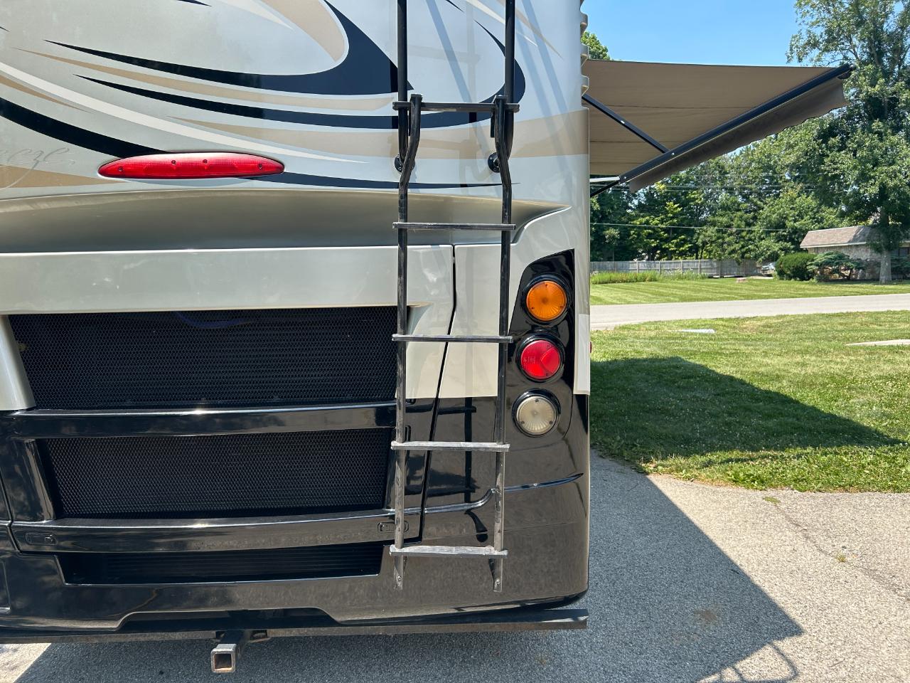 Tiffin Motorhomes, Inc Breeze  2013