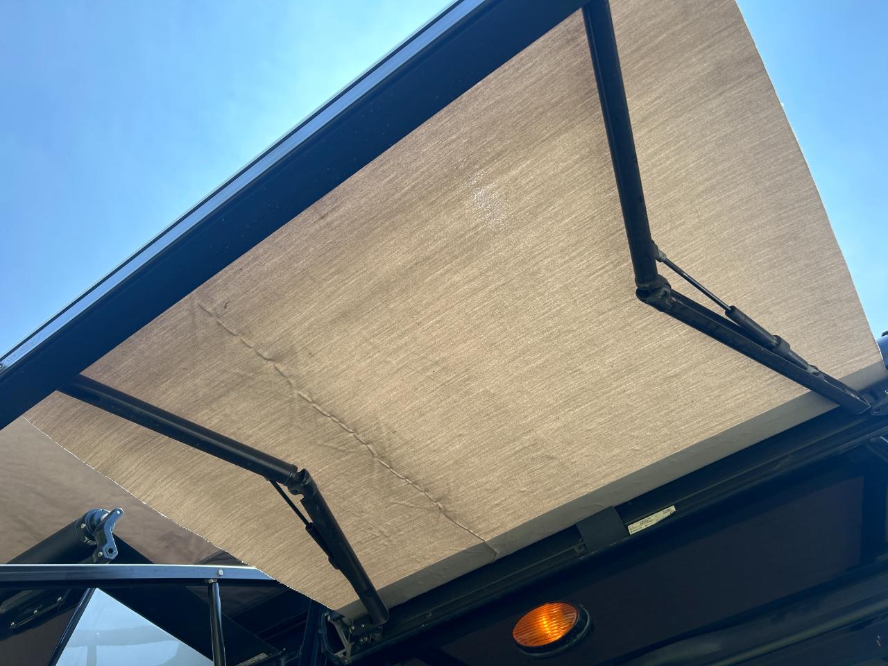 Tiffin Motorhomes, Inc Breeze  2013