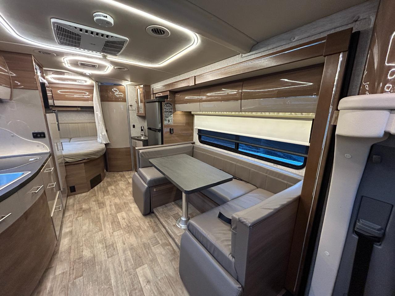 Winnebago View  2018