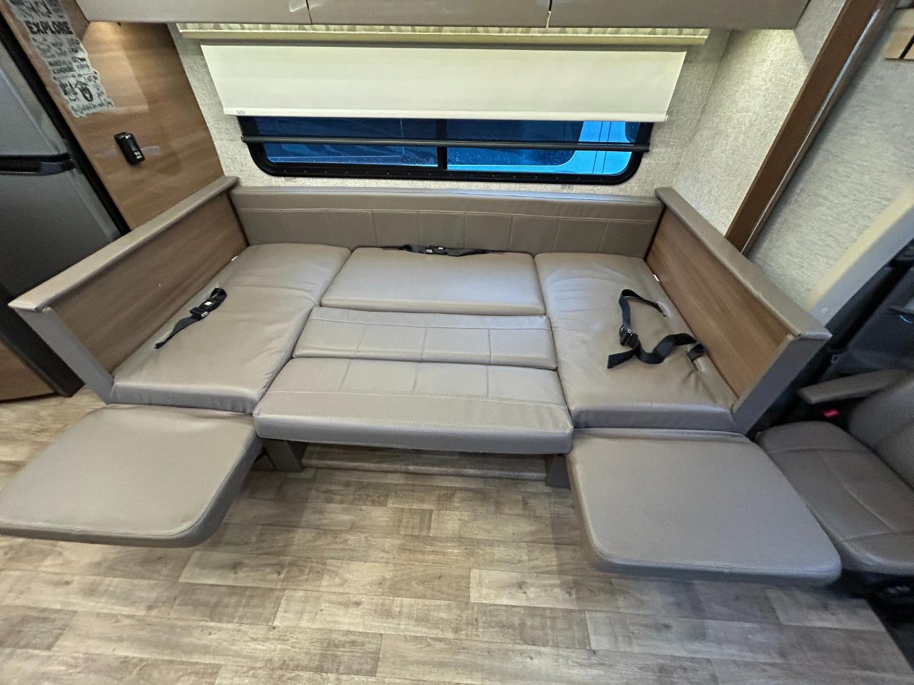 Winnebago View  2018