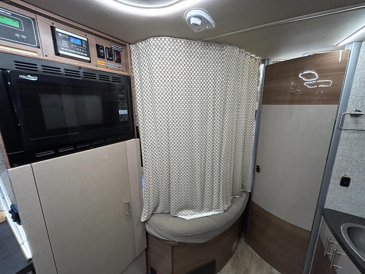 Winnebago View  2018