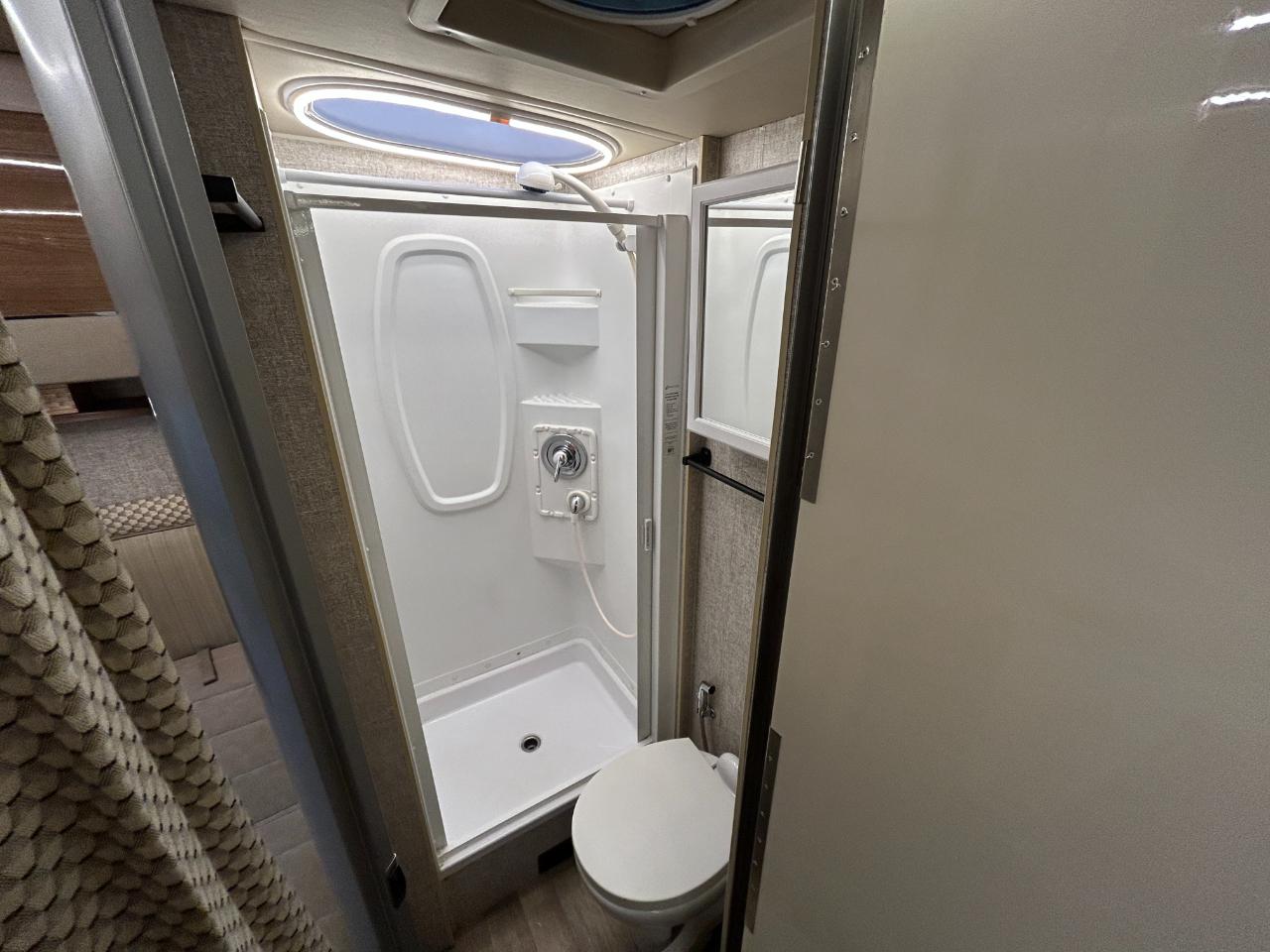 Winnebago View  2018