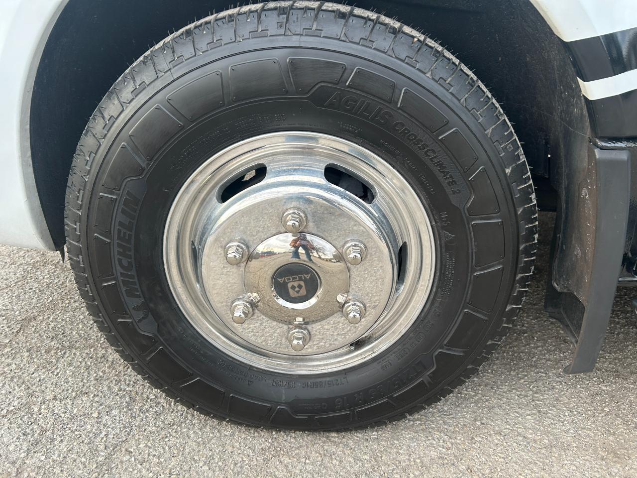 Winnebago View  2018