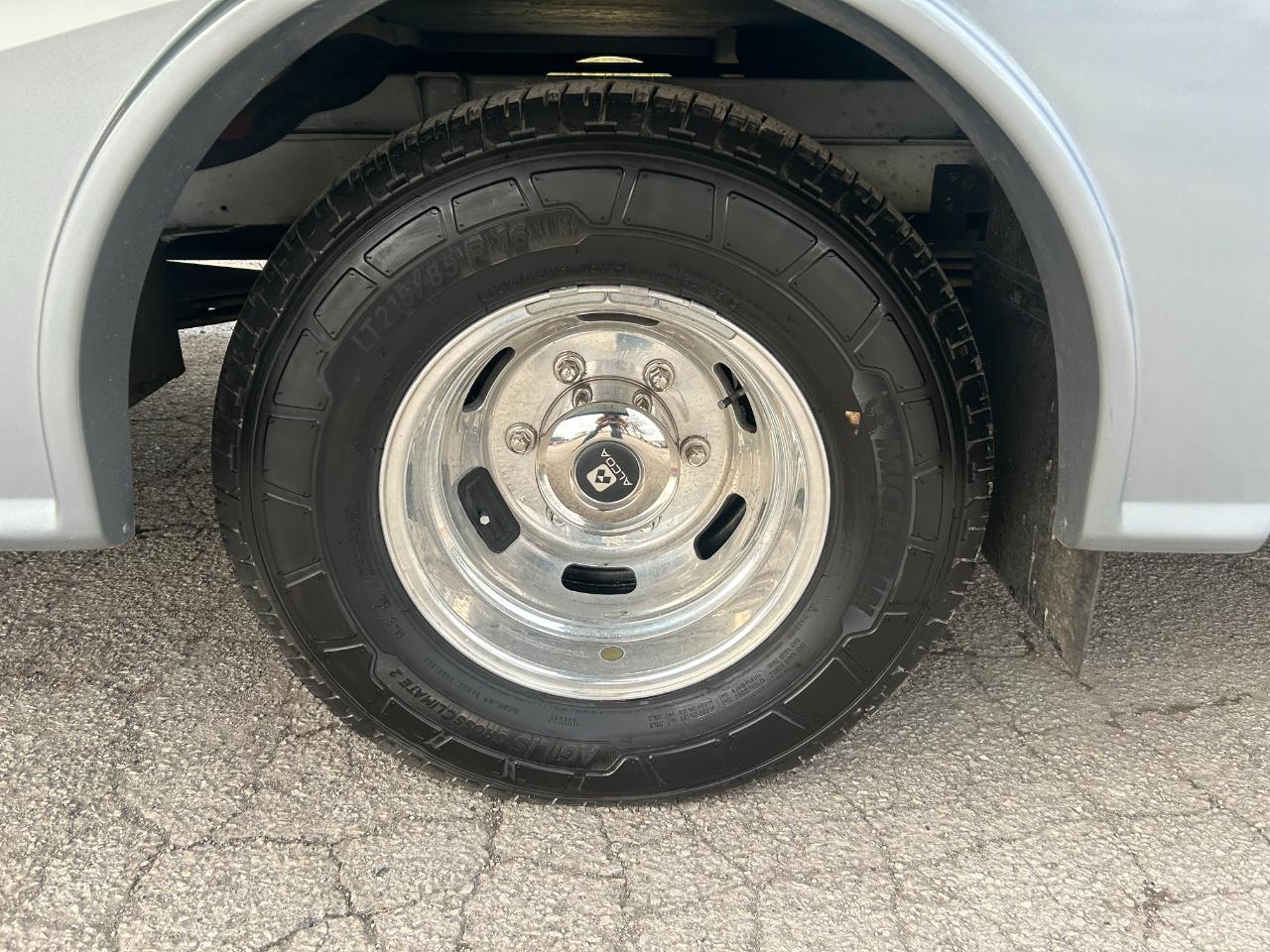 Winnebago View  2018