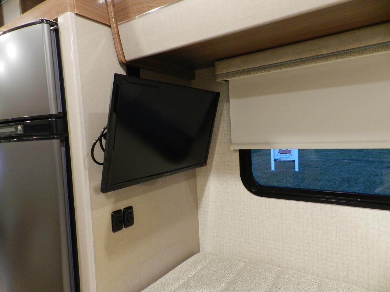 Winnebago View  2017