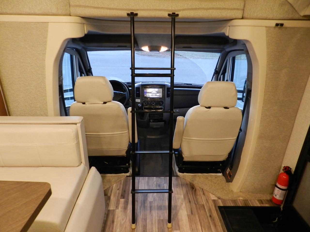 Winnebago View  2017