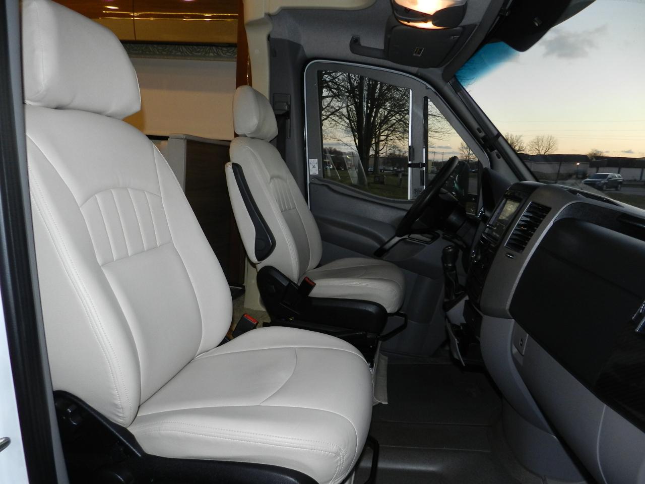 Winnebago View  2017