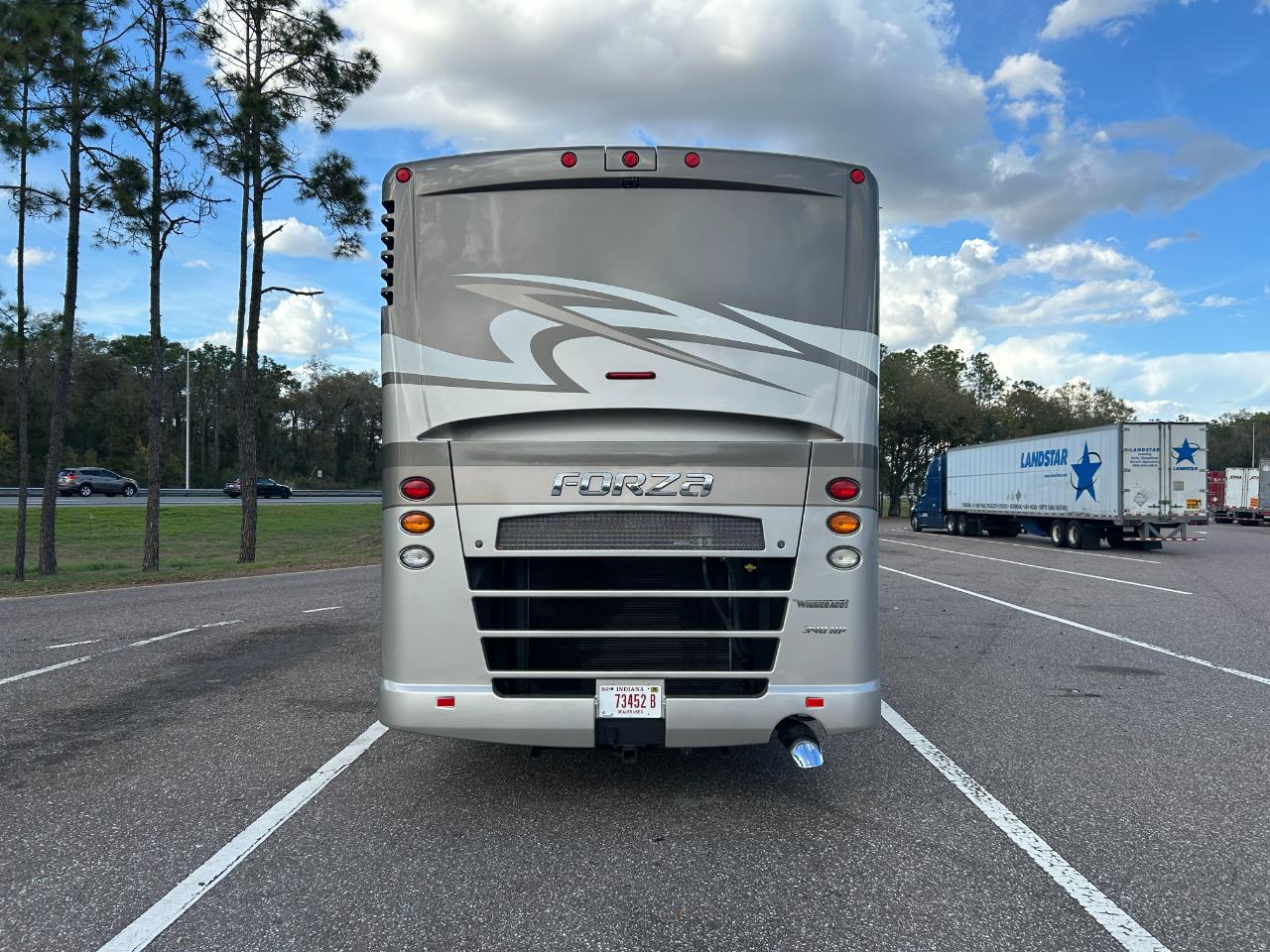 Winnebago Forza  2016