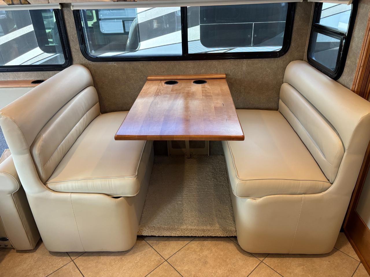 Winnebago Forza  2016