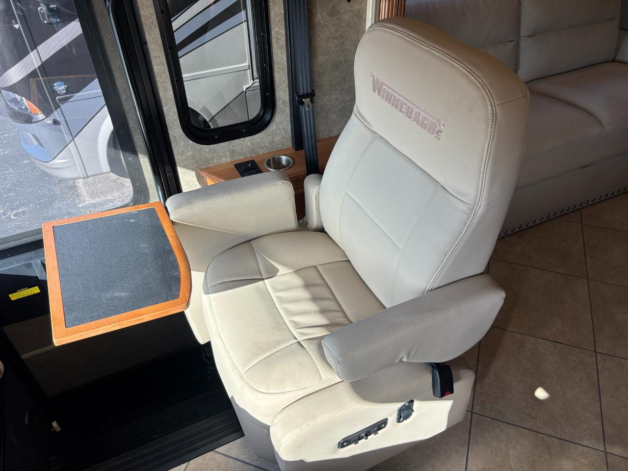 Winnebago Forza  2016