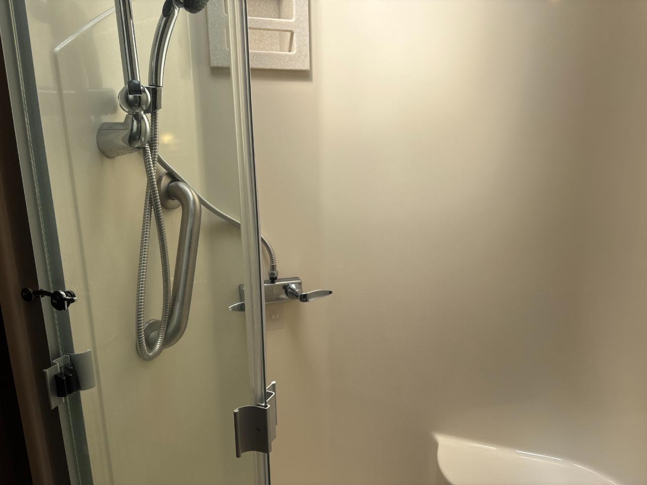 Tiffin Motorhomes Allegro  2020