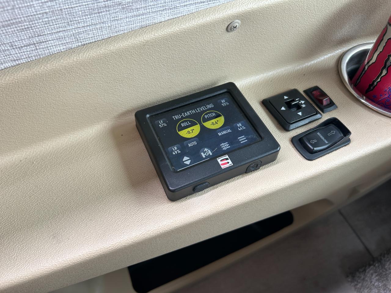 Tiffin Motorhomes Allegro  2020