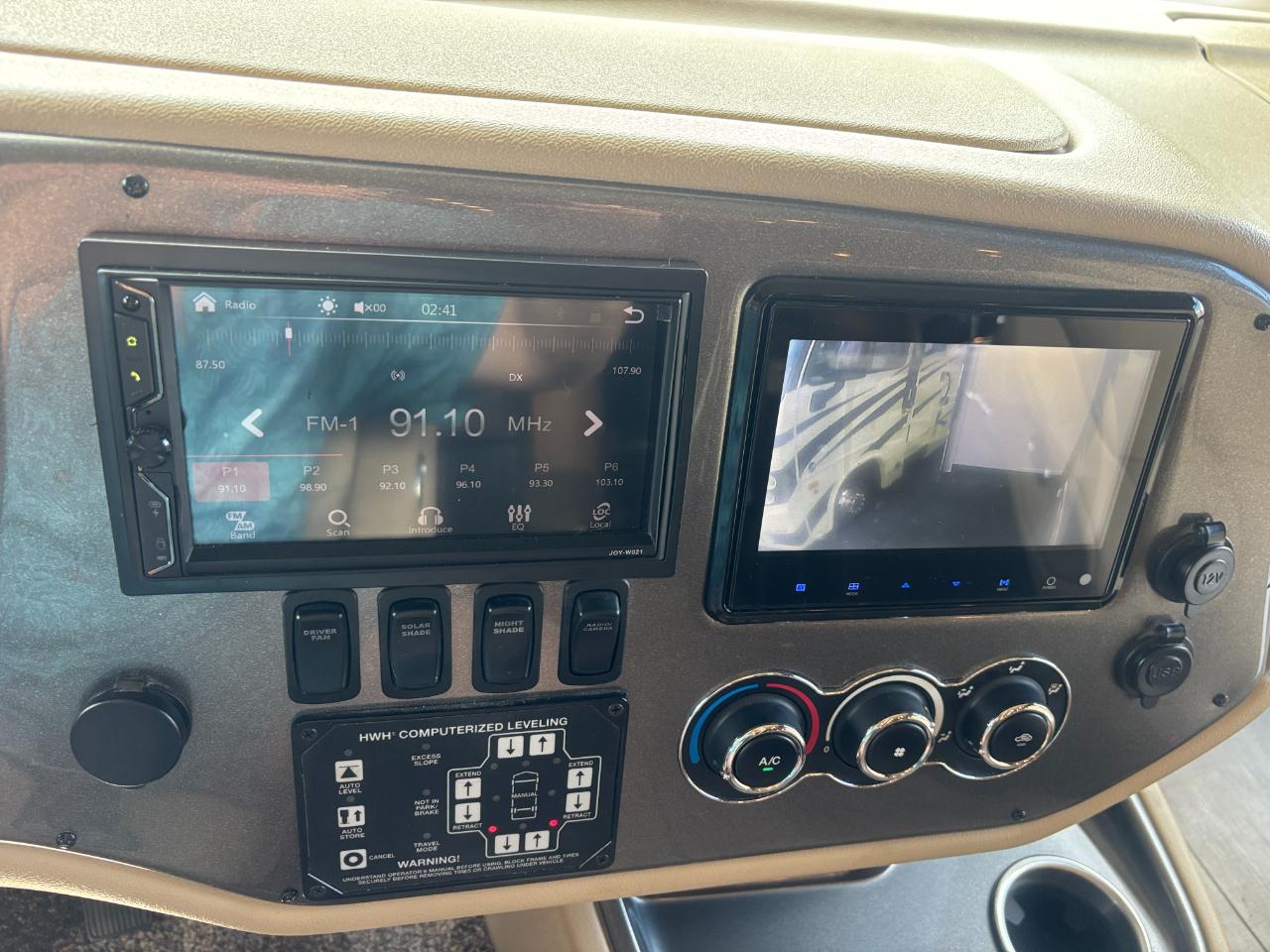 Tiffin Motorhomes Allegro  2020