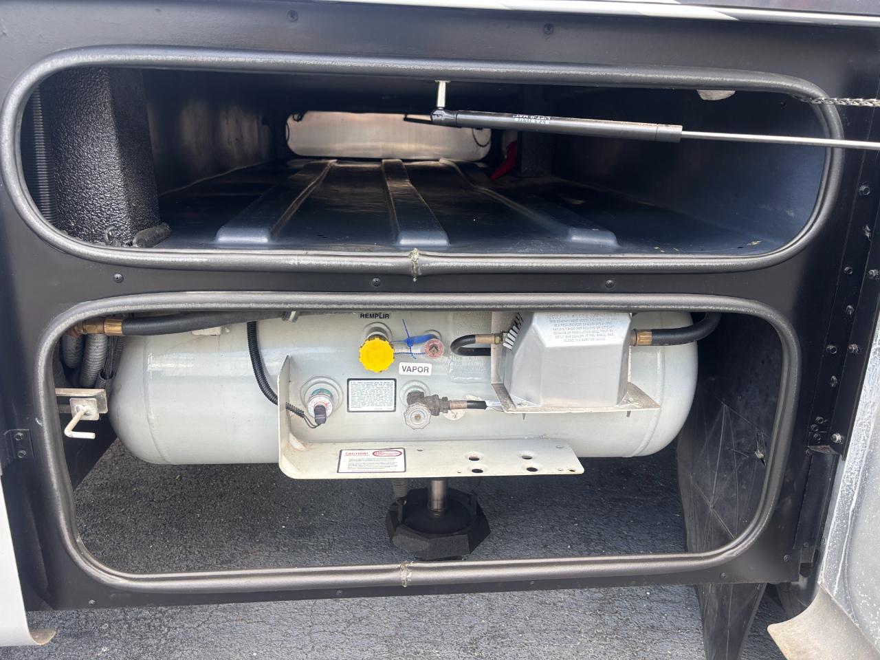 Tiffin Motorhomes Allegro  2020