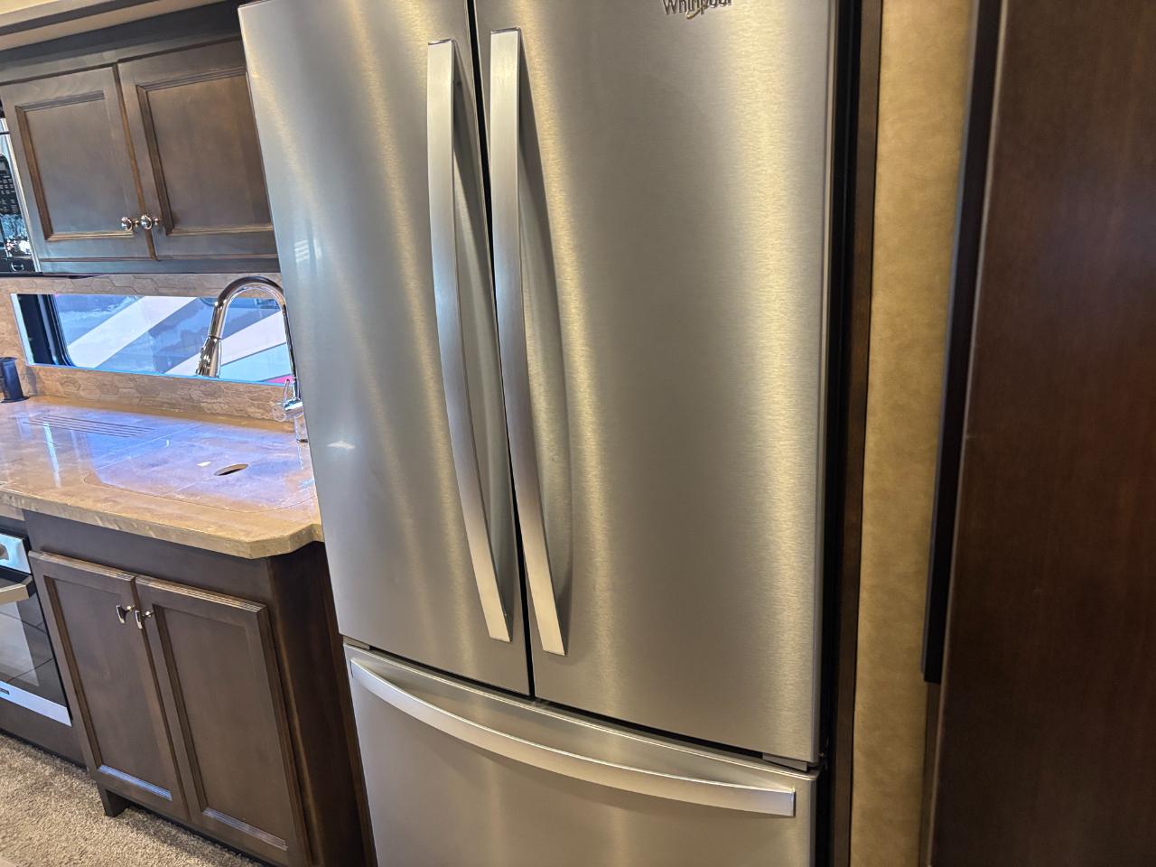 Tiffin Motorhomes Allegro  2020