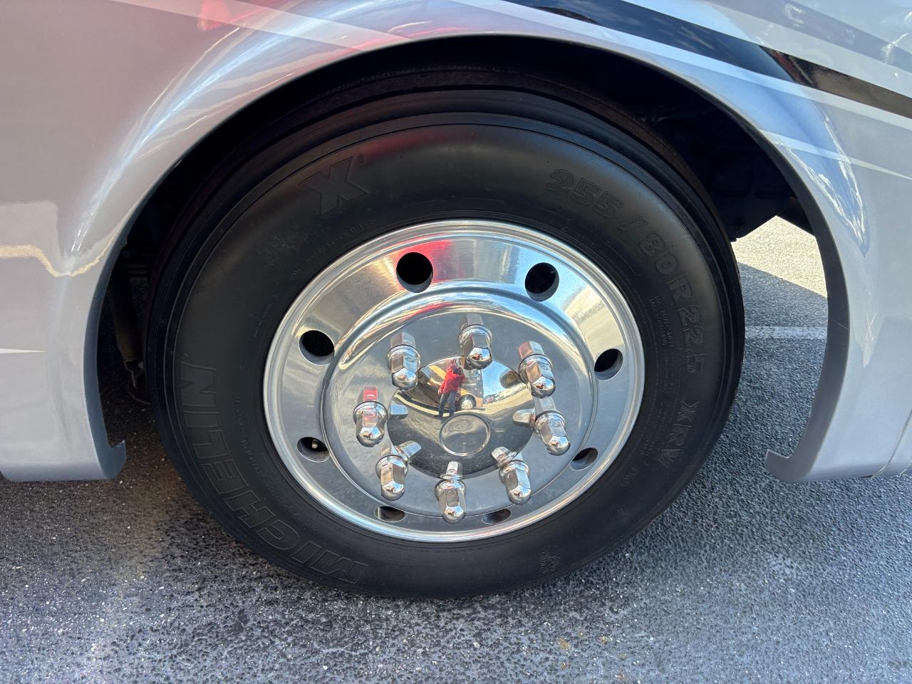 Tiffin Motorhomes Allegro  2020