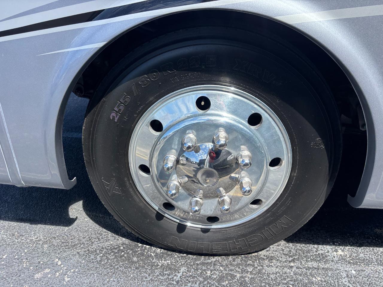 Tiffin Motorhomes Allegro  2020