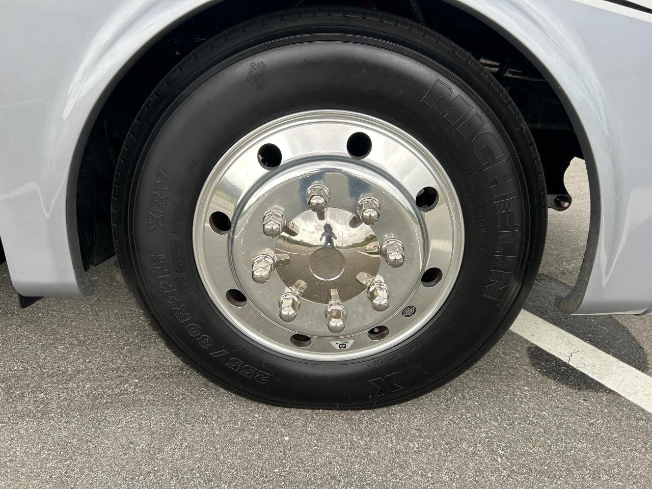 Tiffin Motorhomes Allegro  2020