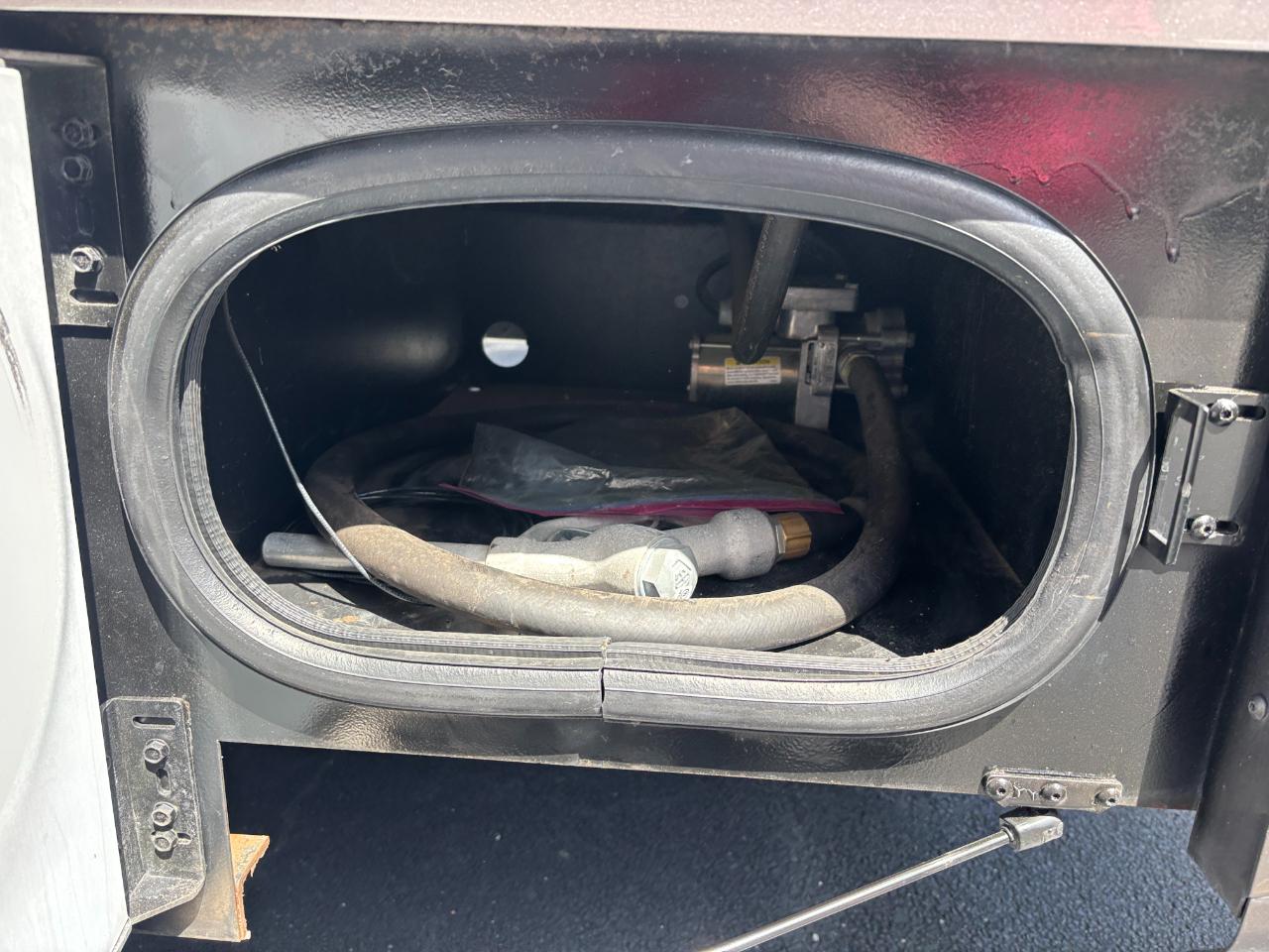 Thor Motor Coach Outlaw  2019