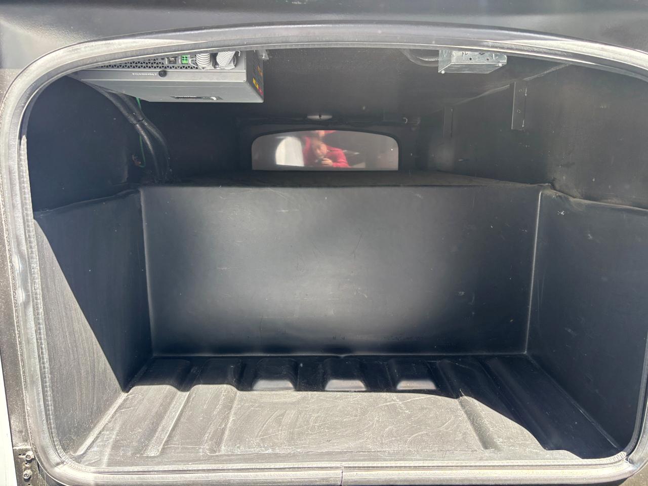 Thor Motor Coach Outlaw  2019