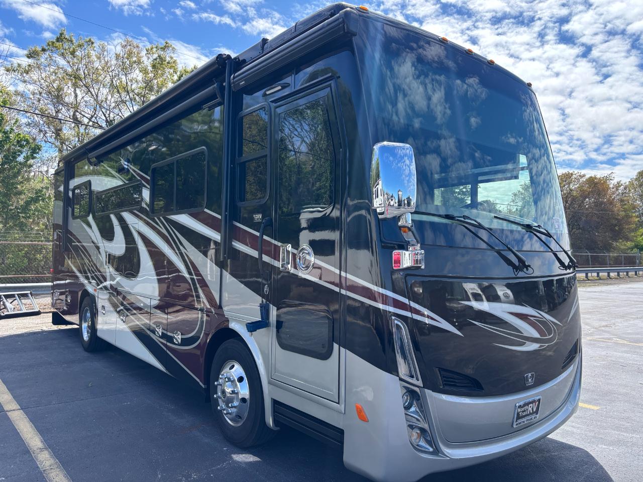 Tiffin Motorhomes, Inc Breeze  2019