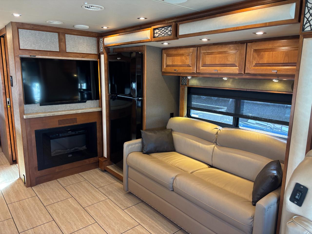 Tiffin Motorhomes, Inc Breeze  2019