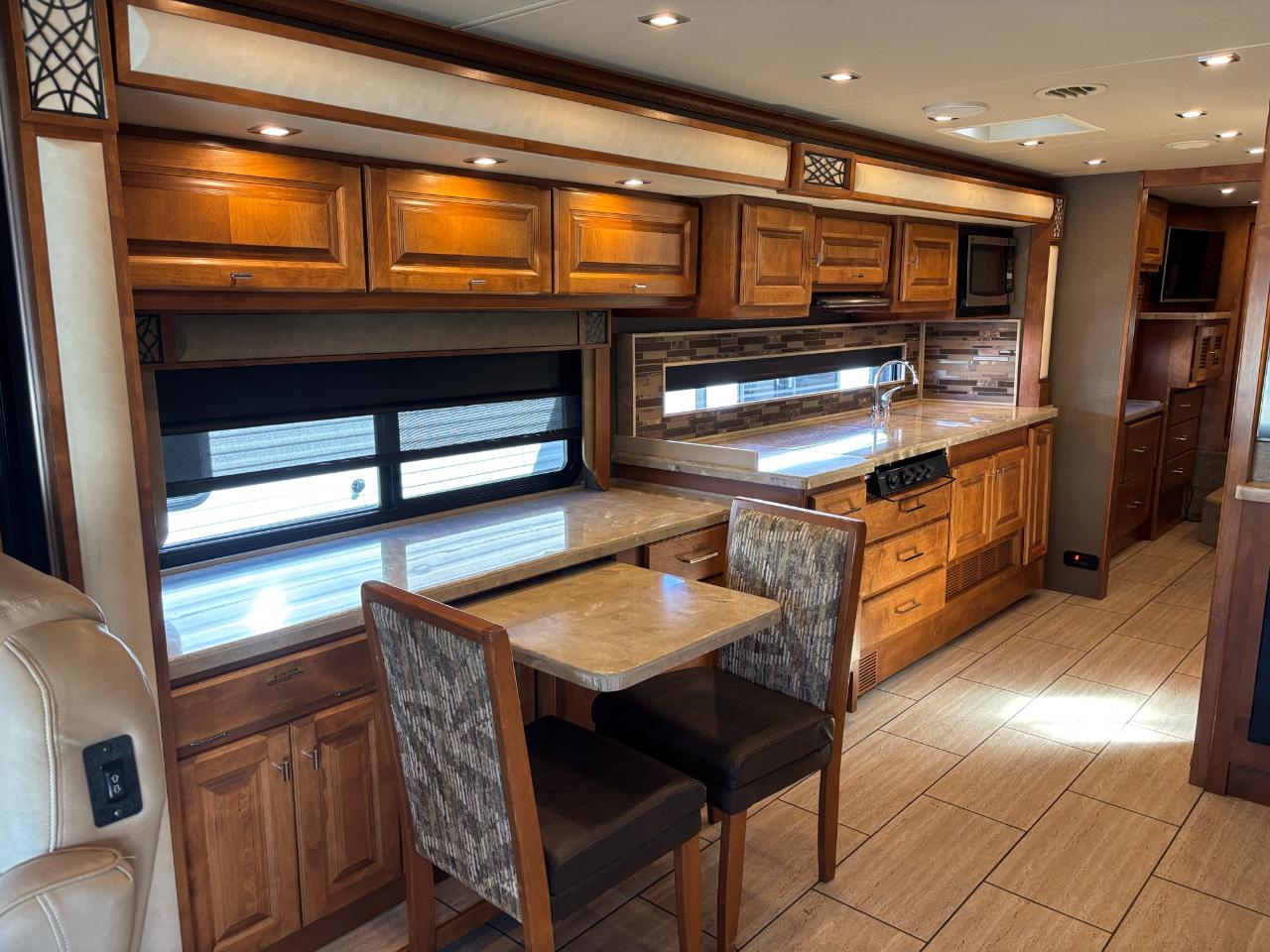 Tiffin Motorhomes, Inc Breeze  2019