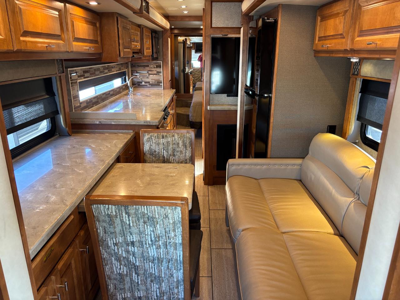 Tiffin Motorhomes, Inc Breeze  2019